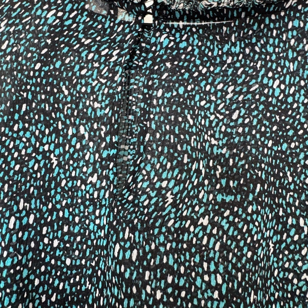 Zara Black and Green Patterned Blouse - Picture 8 of 9